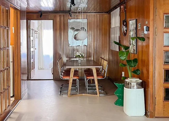 Apartment 광안역 정스테이